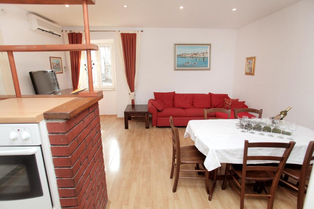 Phaedra Apartment Trogir Extérieur photo